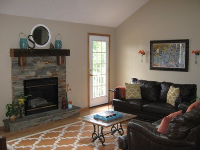 213 W Canyon Ct, Nixa, MO 65714 - photo 4