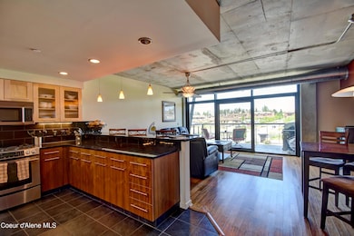 1884 W Bellerive Ln unit 415, Coeur D Alene, ID 83814 - photo 2