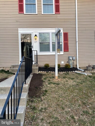 37 Cobber Ln, Baltimore, MD 21229 - photo 4