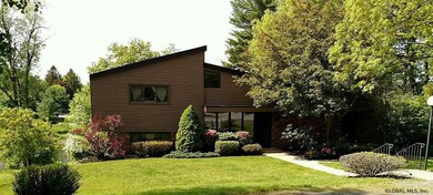 7 Marathon Dr, Troy, NY 12180 - photo 3