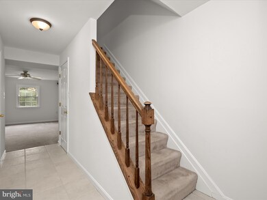 5838 Morningbird Ln, Columbia, MD 21045 - photo 5