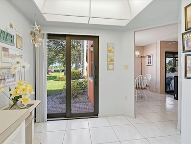 1524 Mainsail Dr unit 6, Naples, FL 34114 - photo 7