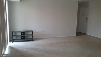 5208 Newton St unit 202, Bladensburg, MD 20710 - photo 3