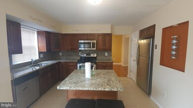 6818 Sauter Ln, Gwynn Oak, MD 21207 - photo 4