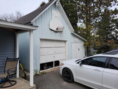 2 Myrtle St, Caribou, ME 04736 - photo 6