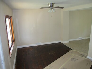 1721 Main St, Aliquippa, PA 15001 - photo 2