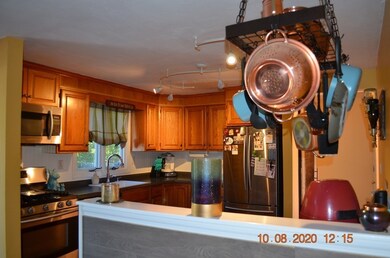35 Marsh Dr unit A, Taunton, MA 02780 - photo 6