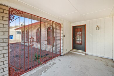 1420 Pintoresco Dr, El Paso, TX 79935 - photo 4