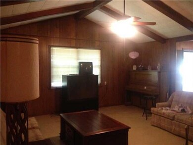 Den/Family/Great Room.