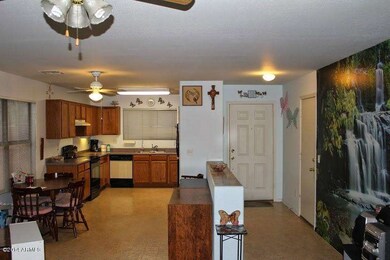 2 - Entry Way