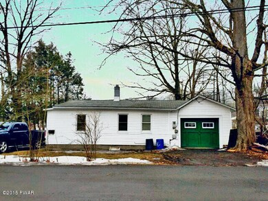 304 E Harford St, Milford, PA 18337 - photo 2