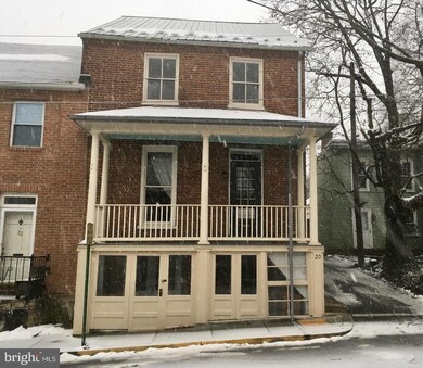 20 E Seminary St, Mercersburg, PA 17236 - photo 3