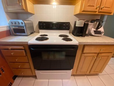 77 Wyman St unit F, Waban, MA 02468 - photo 6