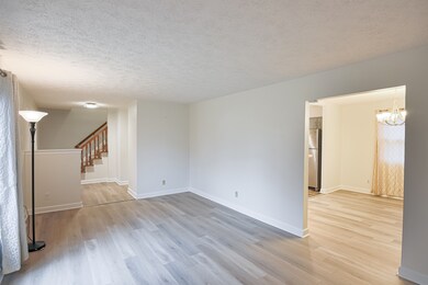 1711 Birch Ct, Plainfield, IN 46168 - photo 5