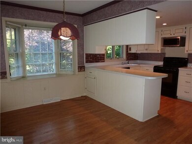 322 Haines Dr, North Wales, PA 19454 - photo 6