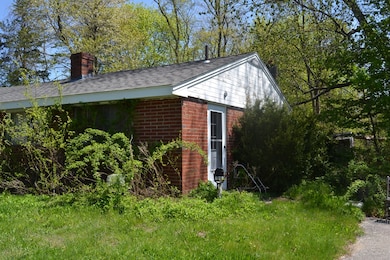 19 Holmes Tre, Whitman, MA 02382 - photo 2