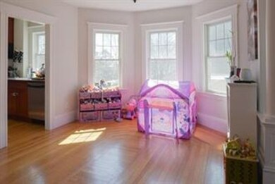 77 Proctor St unit 2, Salem, MA 01970 - photo 3