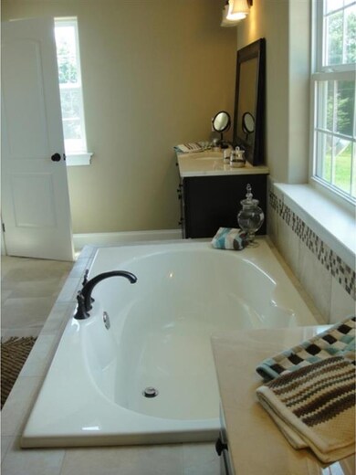 0000 Howell Rd, Malvern, PA 19355 - photo 5