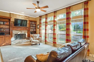 1137 1137 Ashwood, Tyler, TX 75703 - photo 7