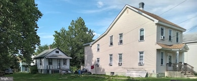 441 W Broad St, Paulsboro, NJ 08066 - photo 3