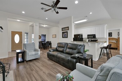 22711 Meadowsweet Dr, Magnolia, TX 77355 - photo 7