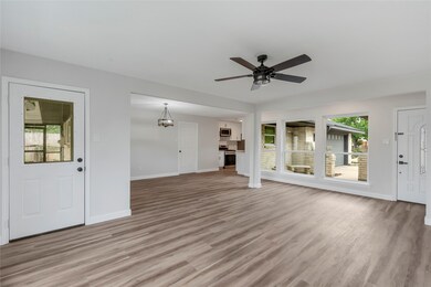 7719 Woodsman Trail, Houston, TX 77040 - photo 4