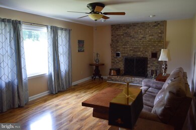 1843 Buck Mountain Rd, Bentonville, VA 22610 - photo 5