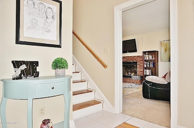 408 Hampshire Place, Jacksonville, NC 28546 - photo 6