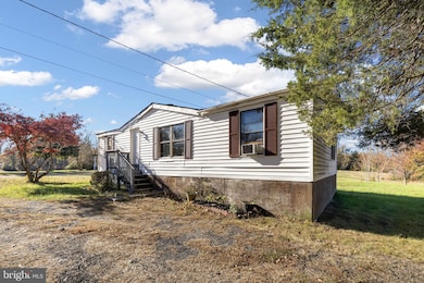 9004 Thornton Rolling Rd, Fredericksburg, VA 22408 - photo 2