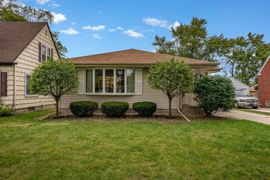 2919 Condit St, Highland, IN 46322 - photo 2