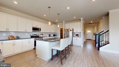 4216 Jk Rowling Ct, White Plains, MD 20695 - photo 2