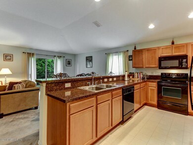 11738 Silver Hill Dr, Jacksonville, FL 32218 - photo 5