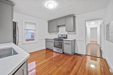 18-20 Atherton St unit 20, Quincy, MA 02169 - photo 3