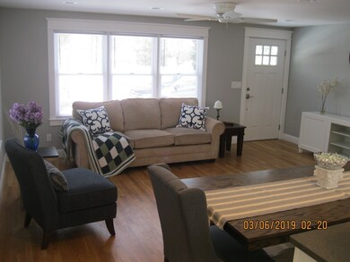 385 Gilbert St unit 1, Mansfield, MA 02048 - photo 6