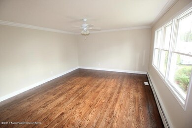 Great Entertainments size Living Room