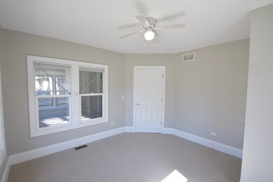 1722 Catalpa St, Waukegan, IL 60085 - photo 3