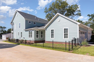 19732 School St, Cornelius, NC 28031 - photo 3