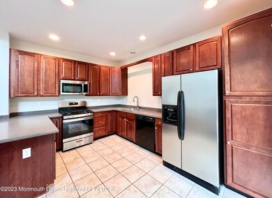 15 Deepwater Cir, Manalapan, NJ 07726 - photo 7