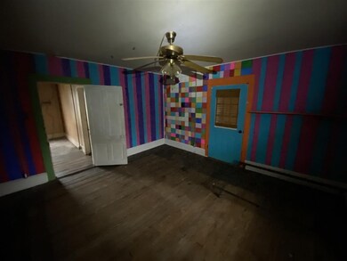 5145 Lewis Branch Rd, Tennessee Ridge, TN 37178 - photo 2