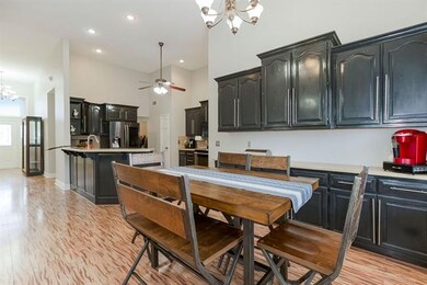 931 Old Mill Ct, Raymore, MO 64083 - photo 4