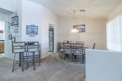 4) DINING AREA