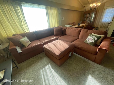 1727 Briarwood Dr, Flint, MI 48507 - photo 2