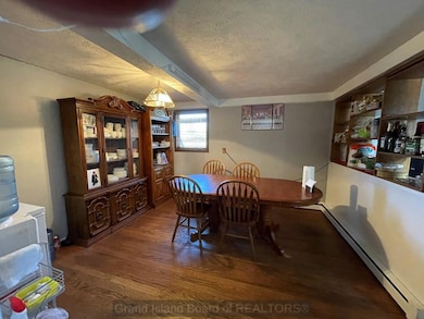 304 W 18th St, Grand Island, NE 68801 - photo 4