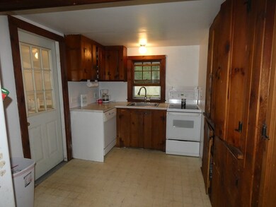 80 Indian Trl, Pembroke, MA 02359 - photo 6