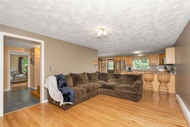 19 Nicholas Ln, Pelham, NH 03076 - photo 6