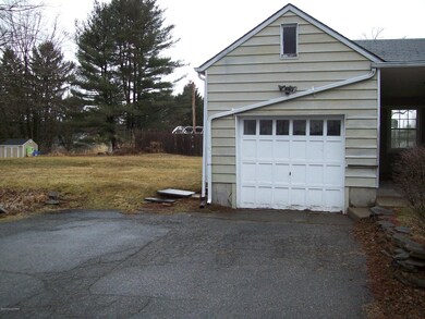 506 Avenue E, Stroudsburg, PA 18360 - photo 5