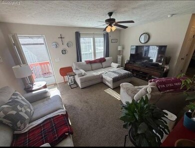 17115 Scarborough Dr unit 562, Macomb, MI 48044 - photo 2