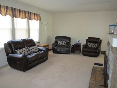 2212 Dresden St, Columbus, OH 43211 - photo 6