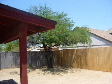 SUPER BACK YARD W/ COVERED PATIO