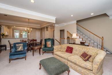 155PalmCoveWay09